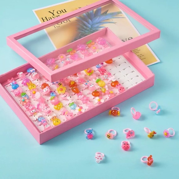 Girls rings resin 10 PC SETcute pink cartoon small random character - Picture 2 of 6